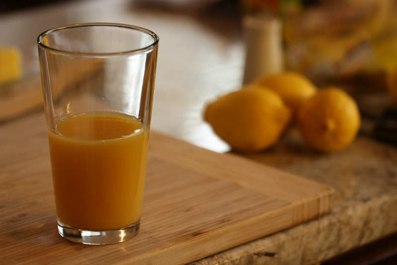 orange juice blur glass kitchen oranges